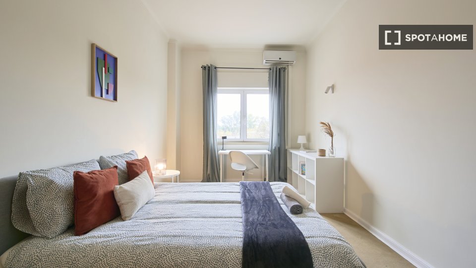 Double room Lisbon, 7 beds — photo 19