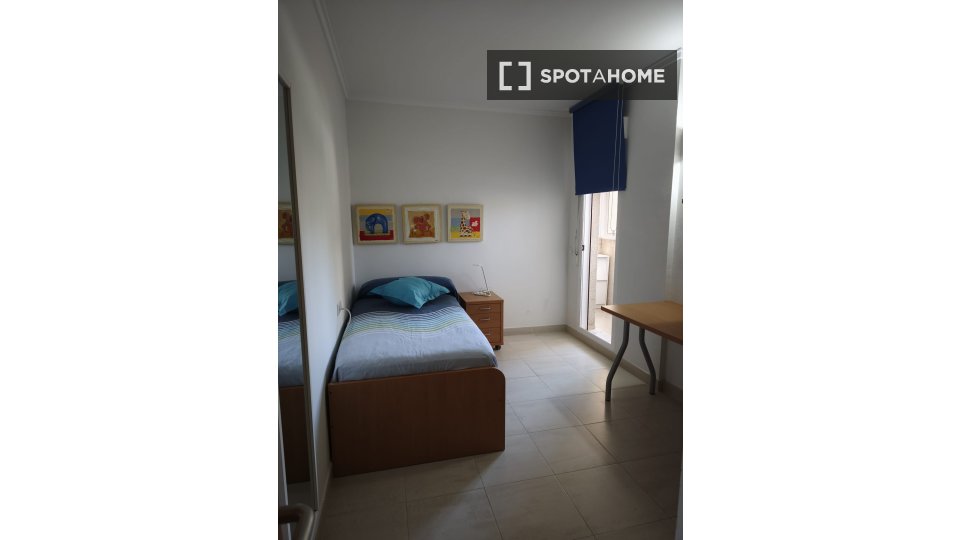 Apartment Valencia, 3 beds — photo 22
