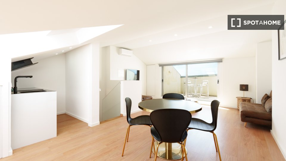 Apartment Porto, 1 bed, 64m² — photo 29