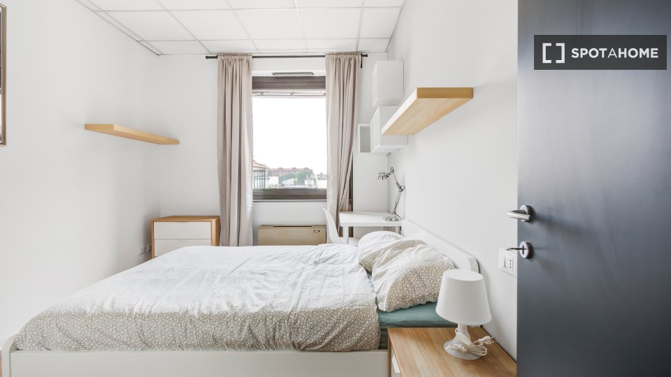 Double room Milan, 7 beds, 168m² — photo 12