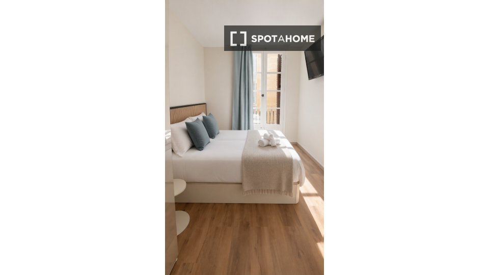 Camera doppia Barcellona, 3 camere, 140m² — foto 2