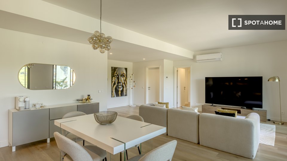 Apartment Lisbon, 2 beds — photo 16
