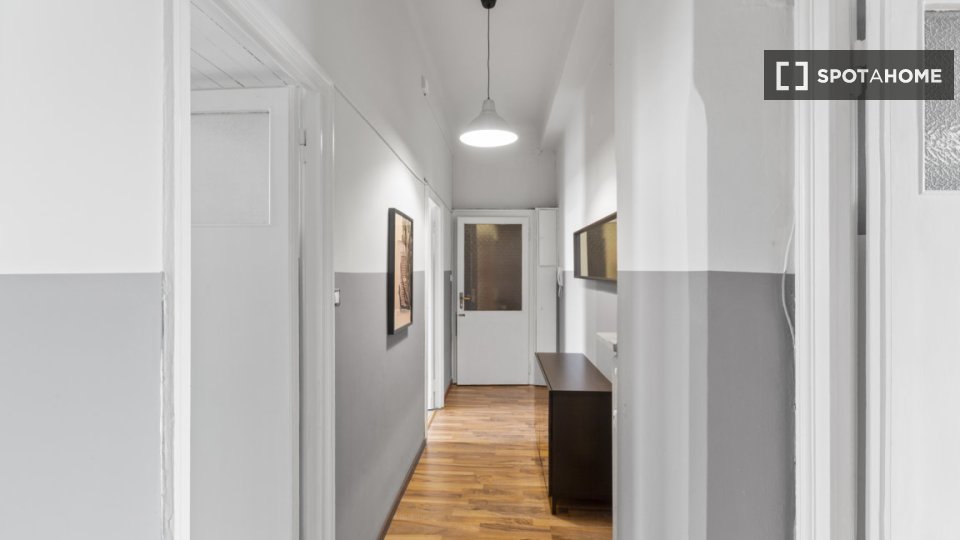 Double room Milan, 2 beds, 85m² — photo 6