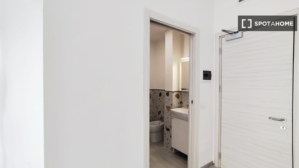 Apartment mono Milan — photo 27