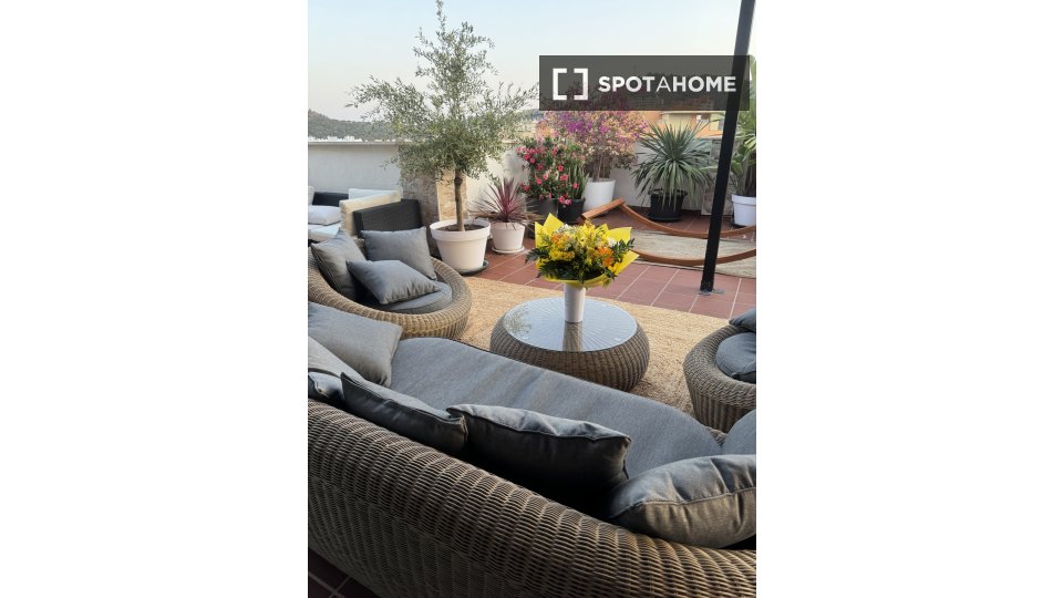 Apartment Alicante, 3 beds, 240m² — photo 18