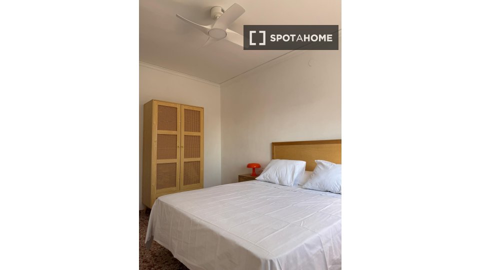 Appartamento Valencia, 3 camere, 120m² — foto 19