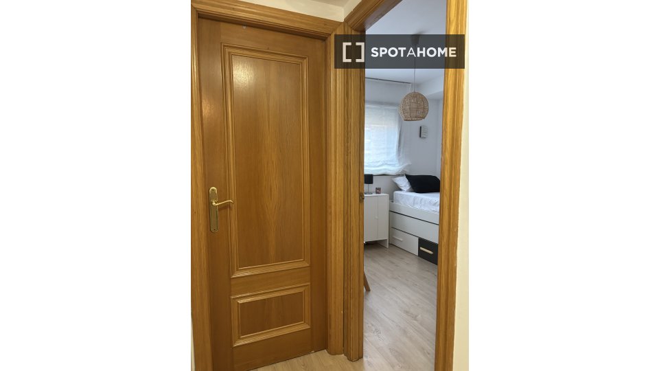 Chambre double Valence, 3 chambres, 130m² — photo 17