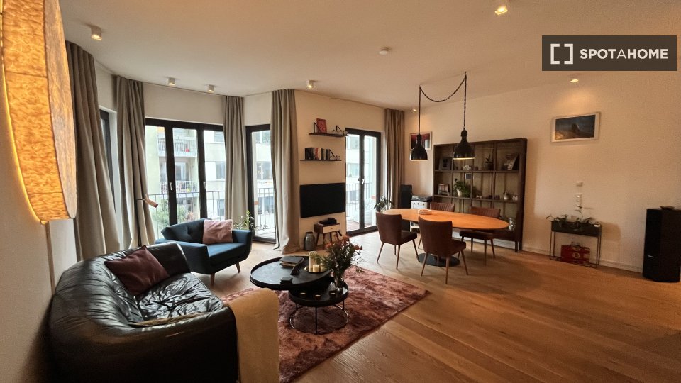 Apartment mono Berlin, 81m² — photo 1