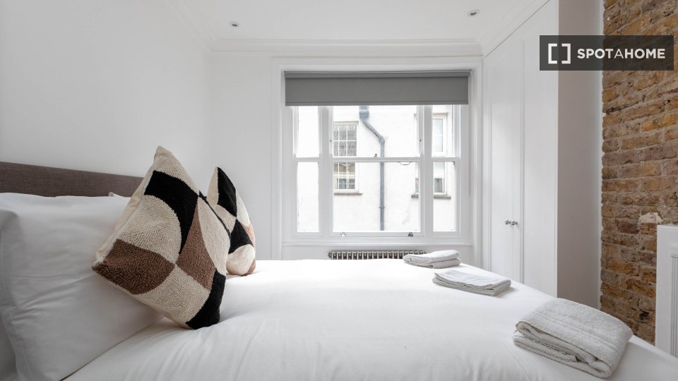 Apartment London, 2 beds — photo 10