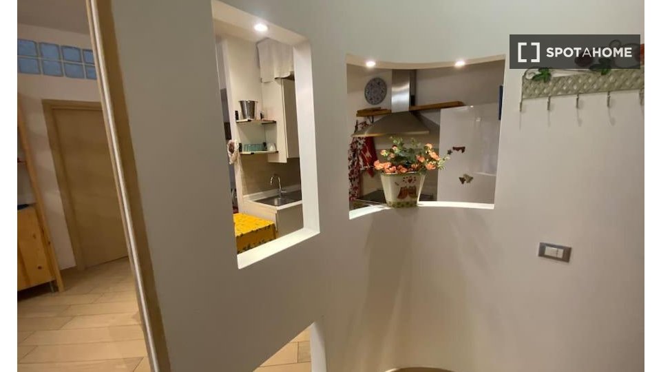 Apartment Rome, 2 beds — photo 10