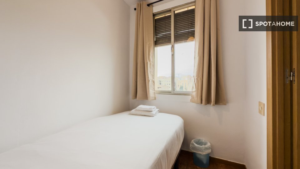 Apartment Barcelona, 1 bed, 50m² — photo 30