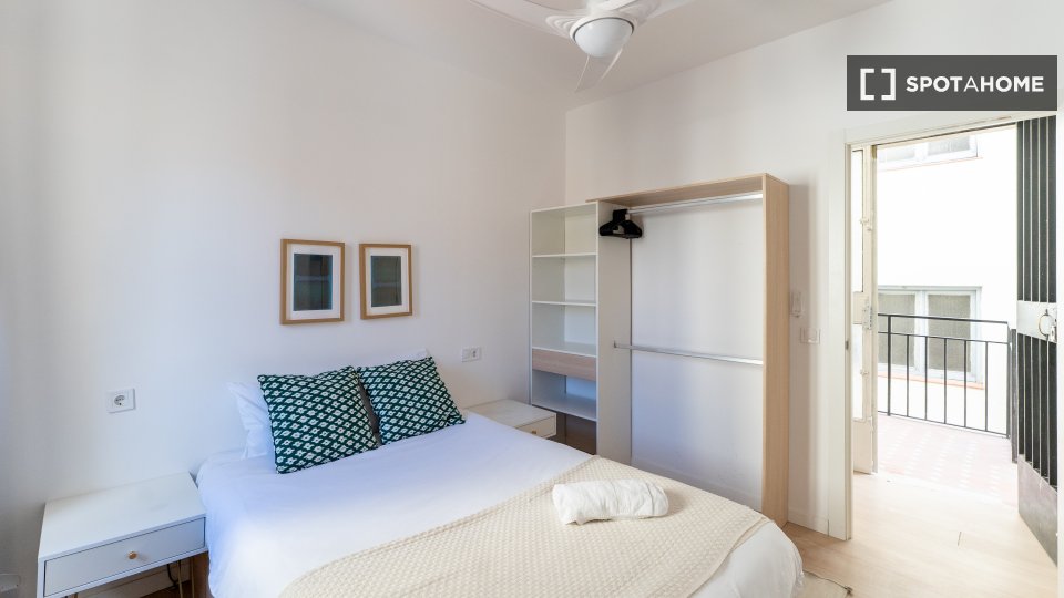 Double room Madrid, 10 beds — photo 73