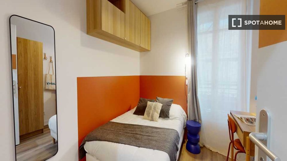 Double room Paris, 9 beds, 140m² — photo 7