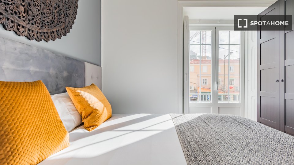 Apartment Lisbon, 2 beds — photo 13