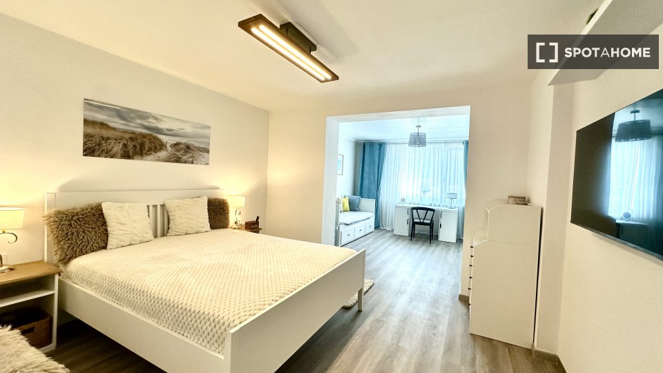 Double room Ljubljana, 3 beds, 90m² — photo 22
