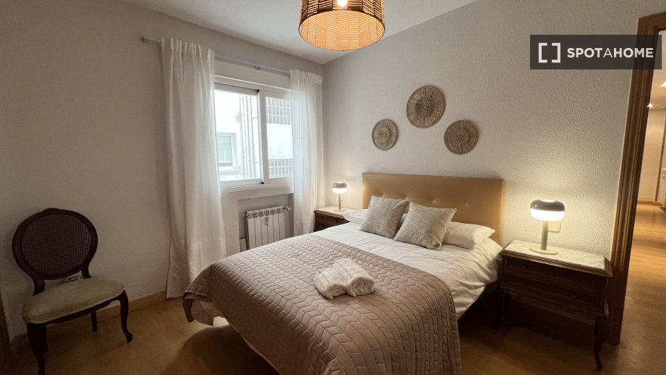 Apartment Madrid, 2 beds — photo 2