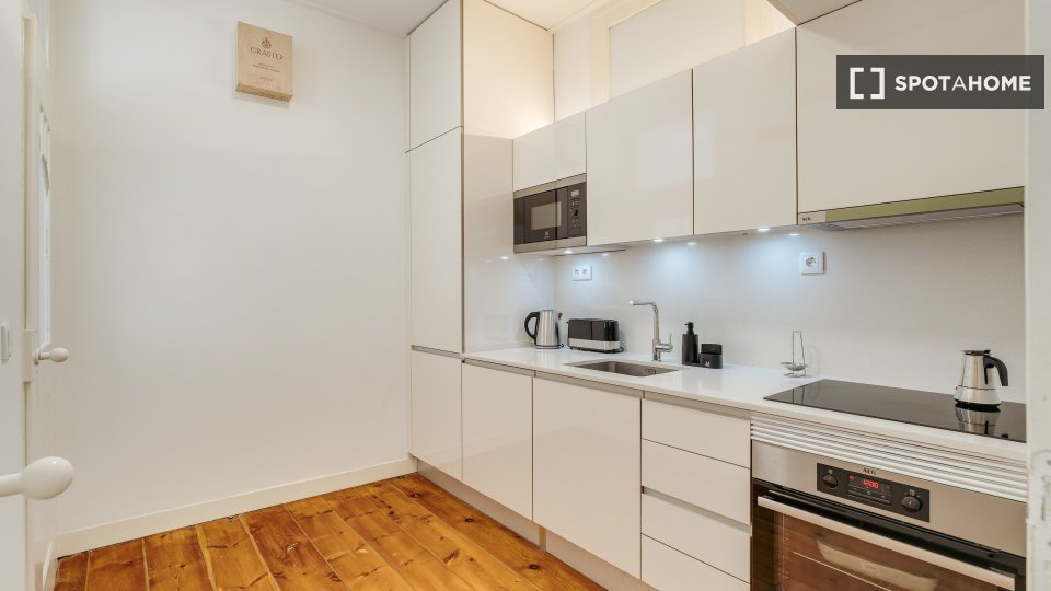 Apartment mono Lisbon, 65m² — photo 28