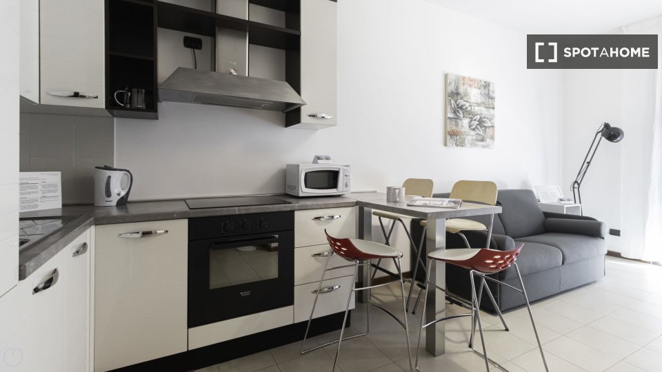 Apartment Milan, 1 bed, 42m² — photo 16