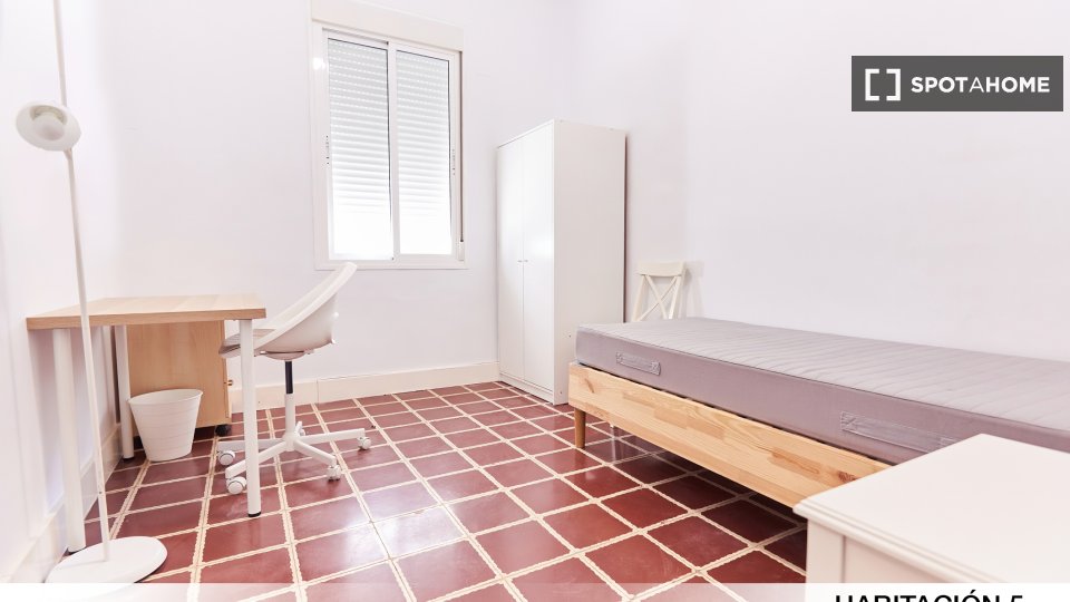 Double room Seville, 5 beds — photo 72