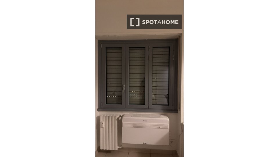 Apartment Milan, 1 bed, 43m² — photo 18