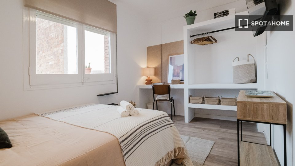 Double room Barcelona, 8 beds, 220m² — photo 62