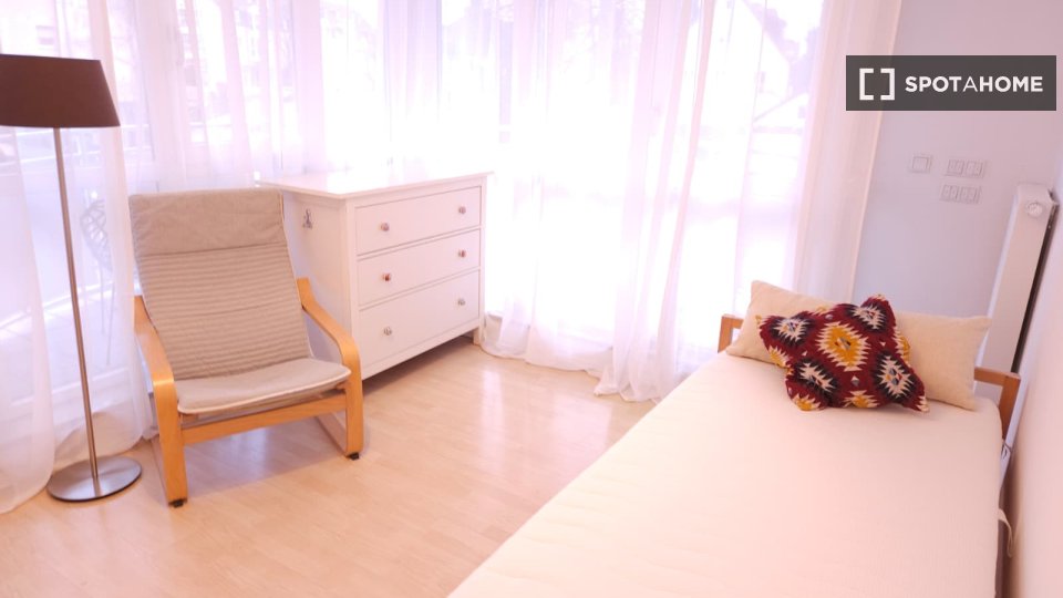 Apartment Munich, 3 beds, 68m² — photo 16