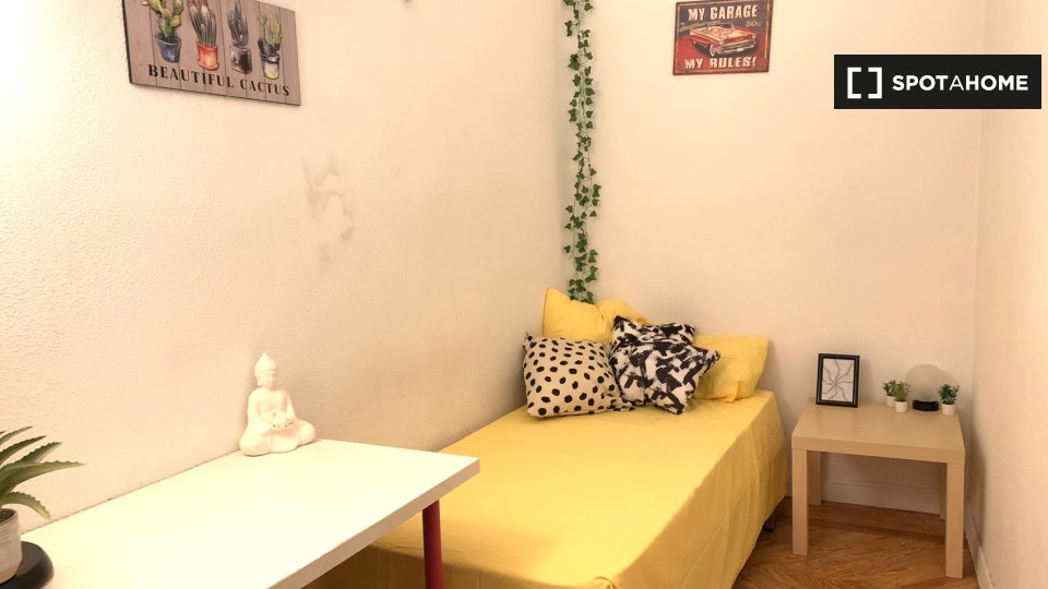 Double room Madrid, 9 beds — photo 3
