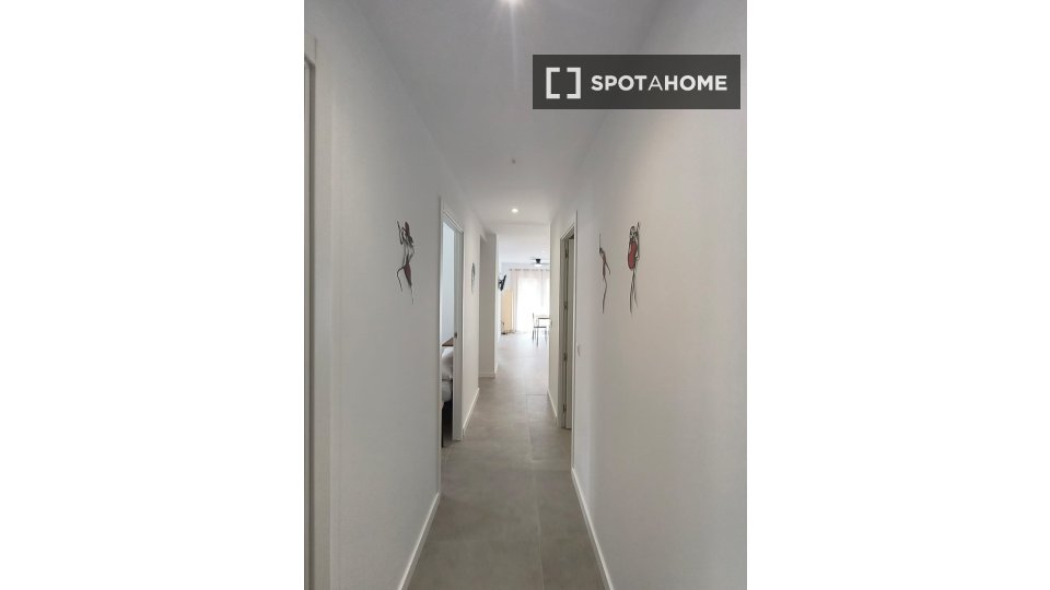 Double room Granada, 2 beds — photo 15