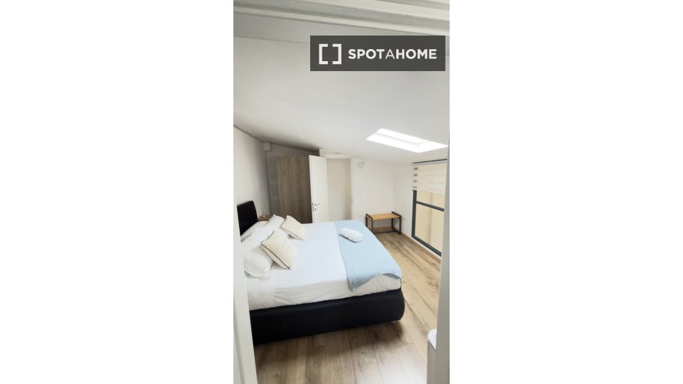 Apartment Florence, 2 beds — photo 33