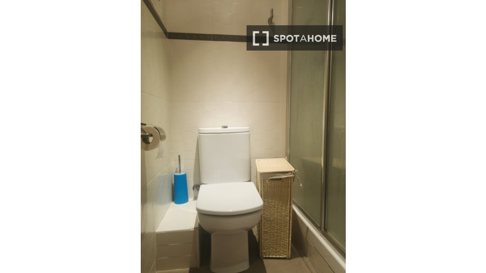 Apartment Barcelona, 3 beds, 90m² — photo 12