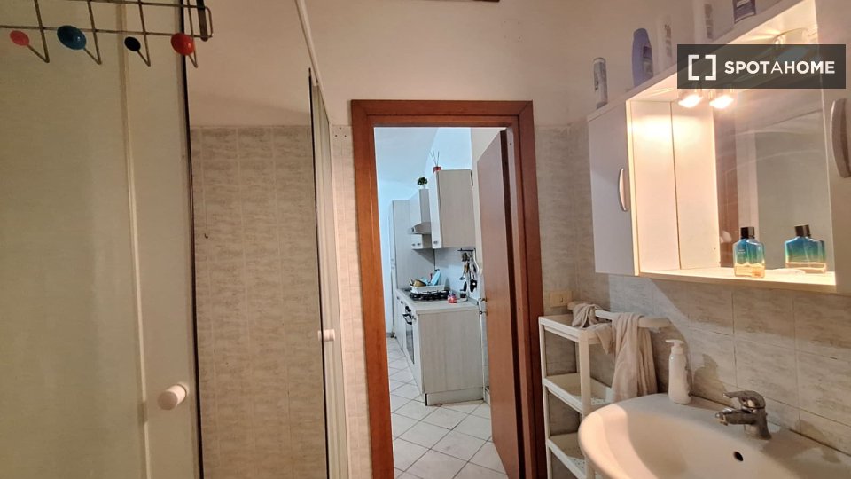 Double room Naples, 5 beds — photo 4