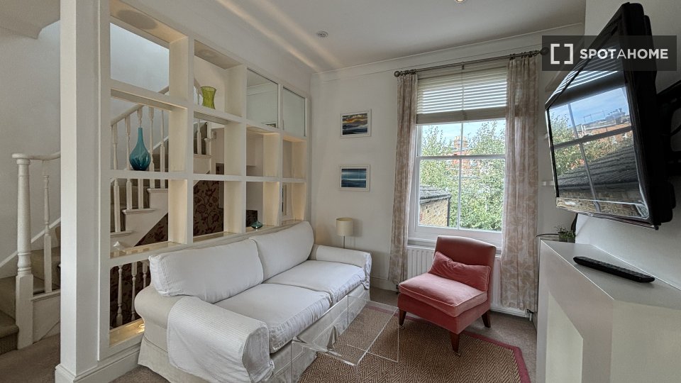 Apartment London, 2 beds — photo 3