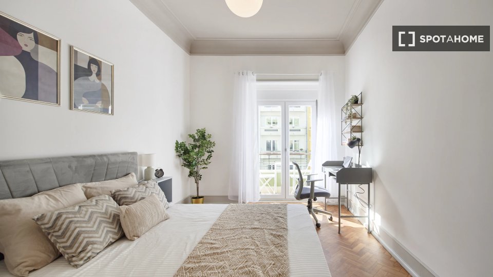 Double room Lisbon, 7 beds — photo 1