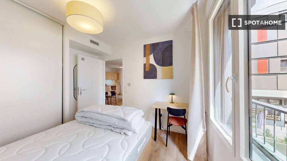 Double room Paris, 2 beds — photo 2