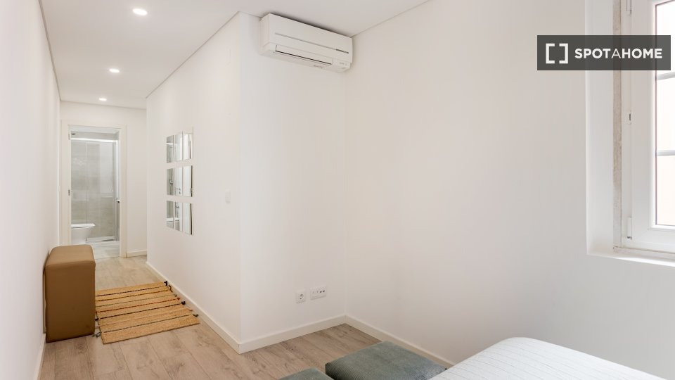 Apartment Lisbon, 3 beds — photo 4
