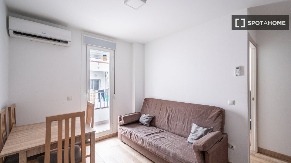Apartment Madrid, 2 beds — photo 10