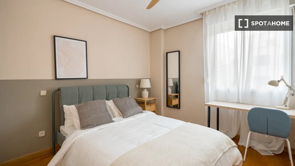 Double room Madrid, 10 beds — photo 11