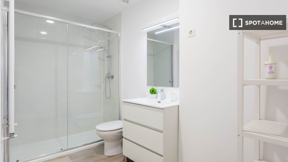 Camera doppia Madrid, 7 camere, 180m² — foto 33
