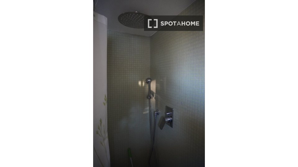 Appartamento con 1 camera da letto in affitto nel Rione Campo Marzio, Roma - in Rome