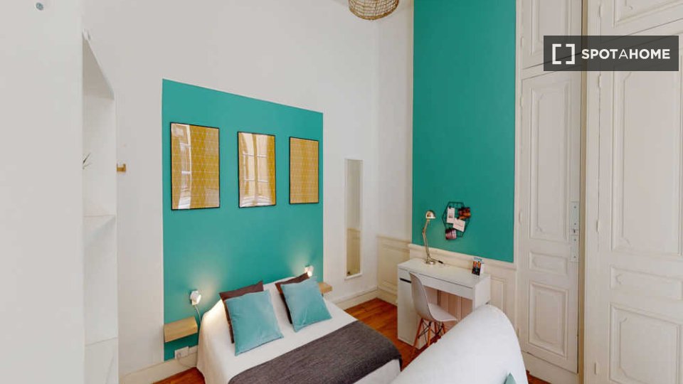 Double room Lyon, 4 beds, 90m² — photo 6