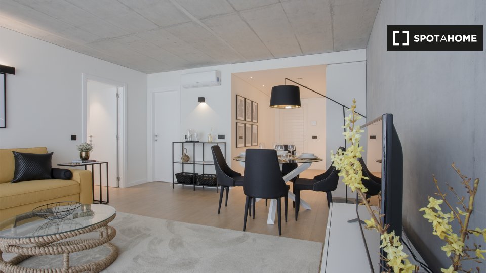 Apartment Porto, 1 bed, 60m² — photo 13