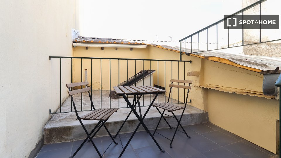 Double room Lisbon, 6 beds — photo 2