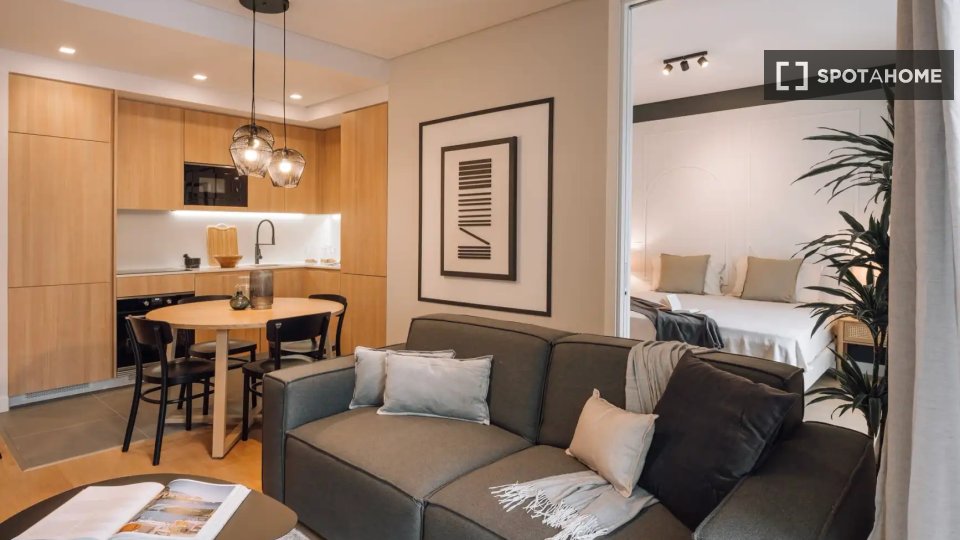 Apartment Lisbon, 2 beds — photo 18
