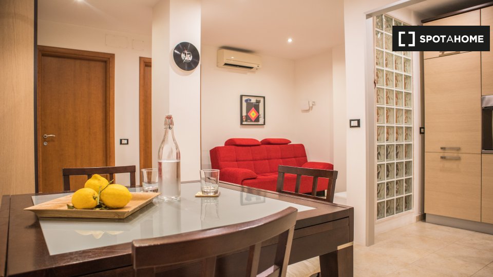 Double room Rome, 2 beds, 80m² — photo 6