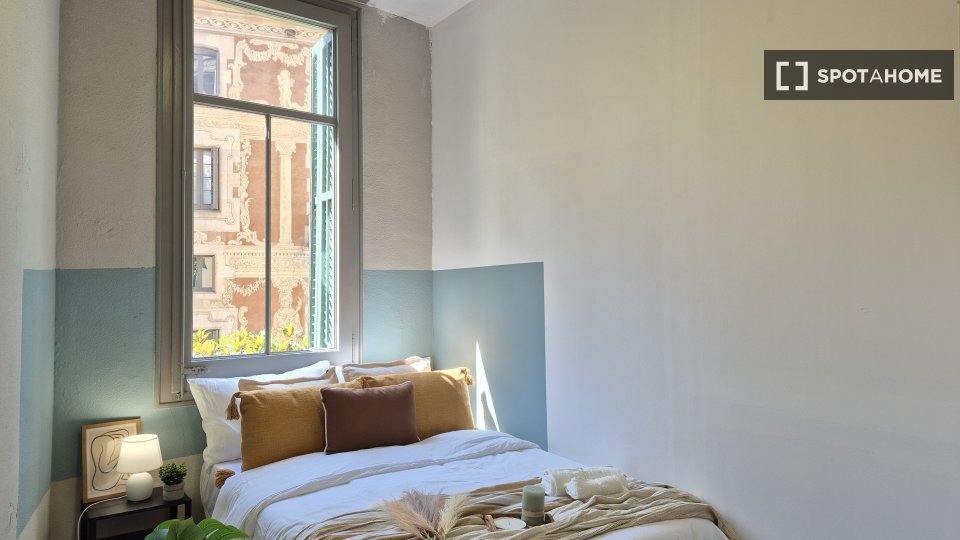 Double room Barcelona, 8 beds, 180m² — photo 7
