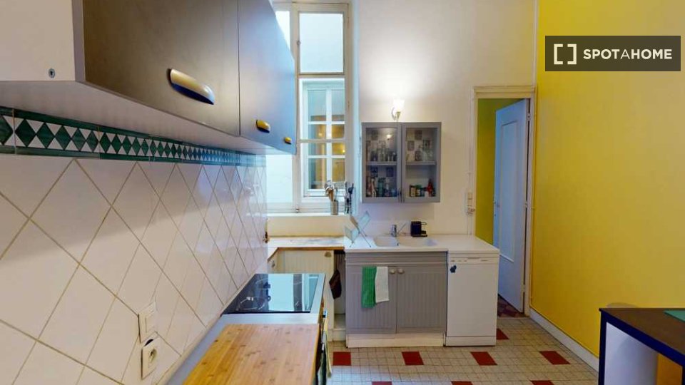 Camera doppia Lione, 7 camere, 240m² — foto 7