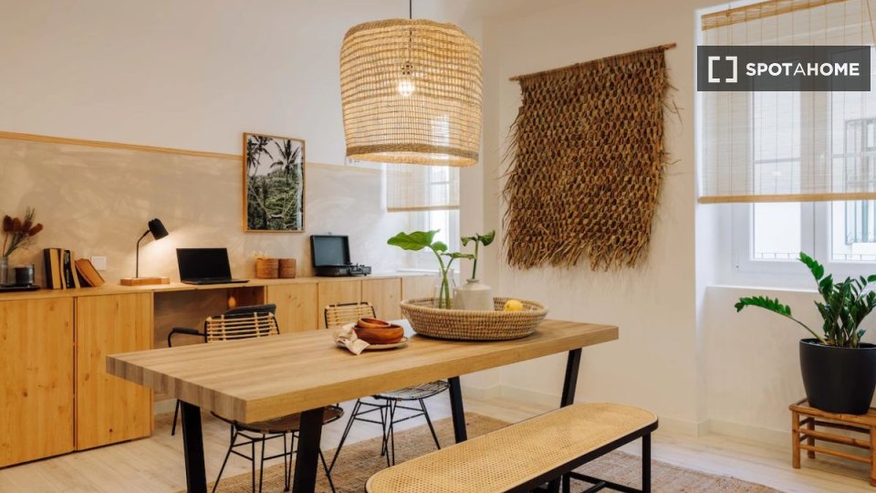 Apartment Lisbon, 2 beds — photo 14