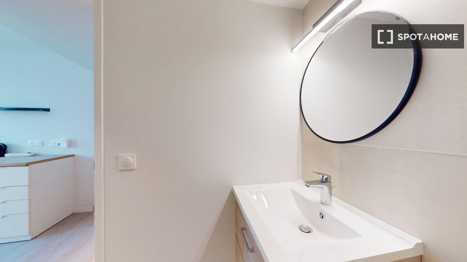 Double room Paris, 12 beds — photo 3