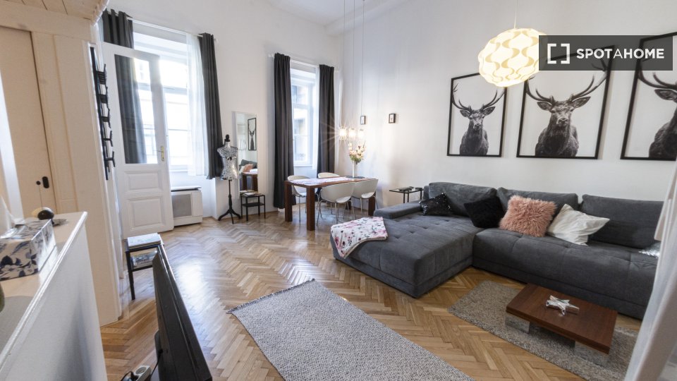 Apartment mono Budapest, 44m² — photo 1