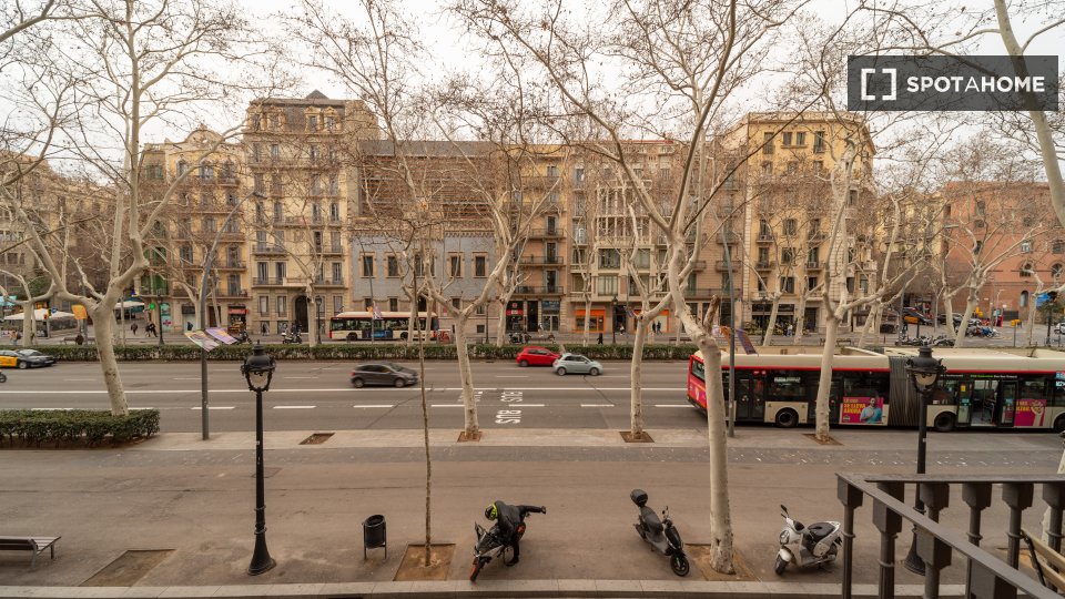 Double room Barcelona, 9 beds, 200m² — photo 17